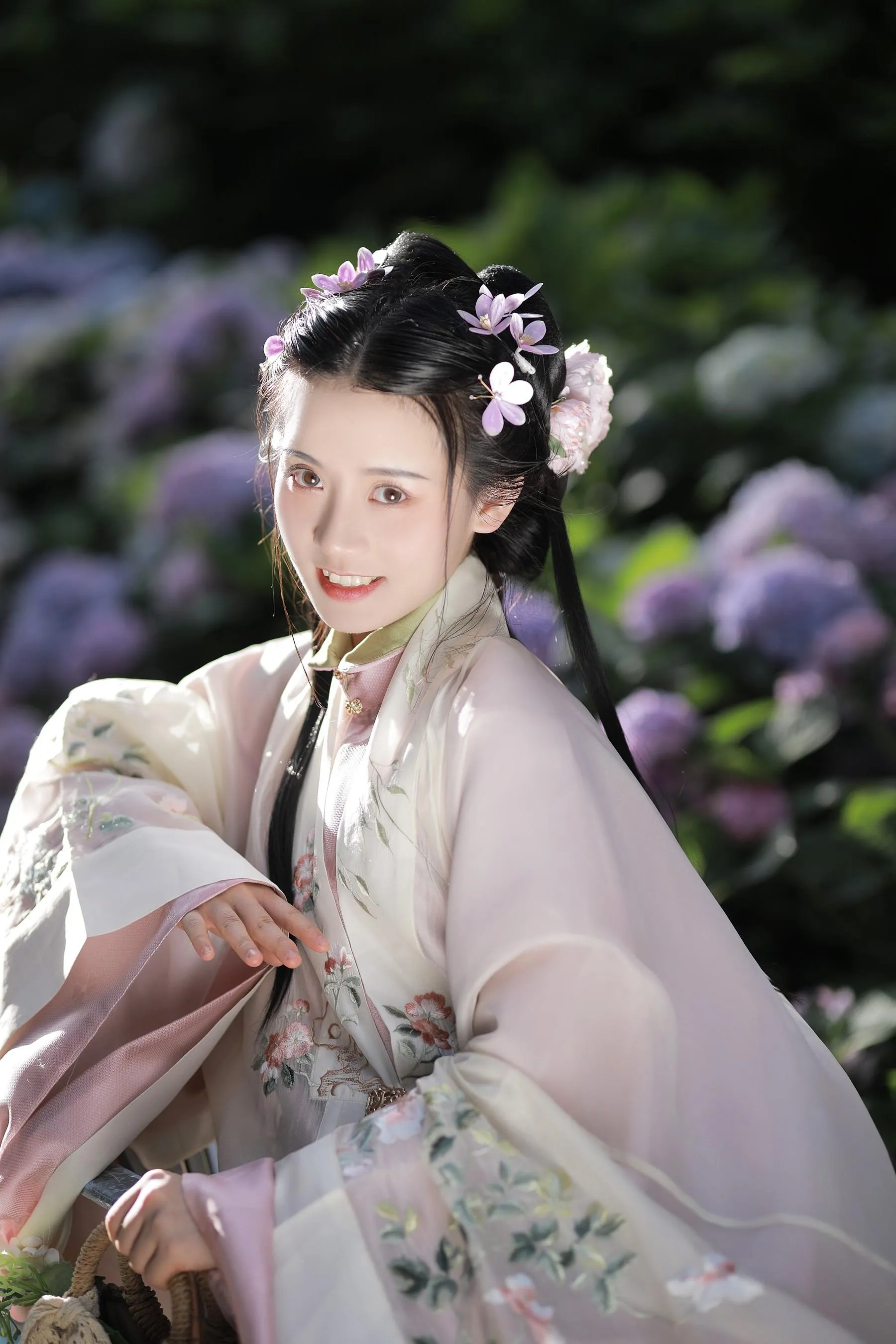 [YITUYU艺图语]2022.07.20 一念花开，香如故 Dear-郑同学 [38P]插图4